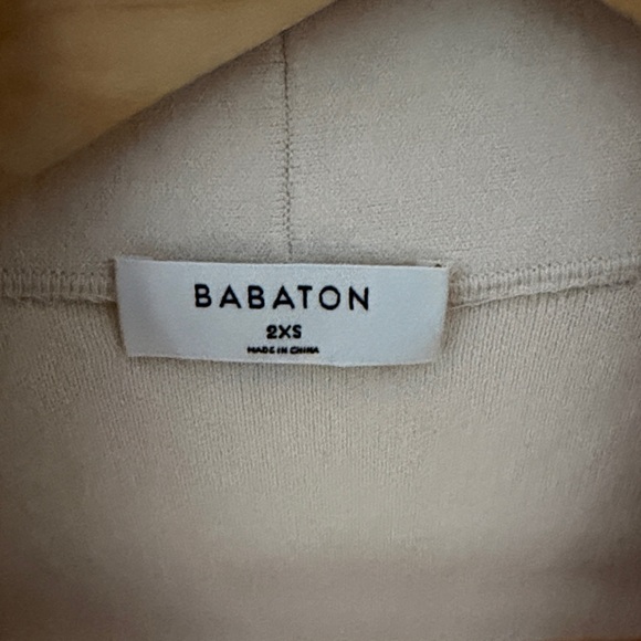 Babaton Beige Robe - Picture 2 of 7